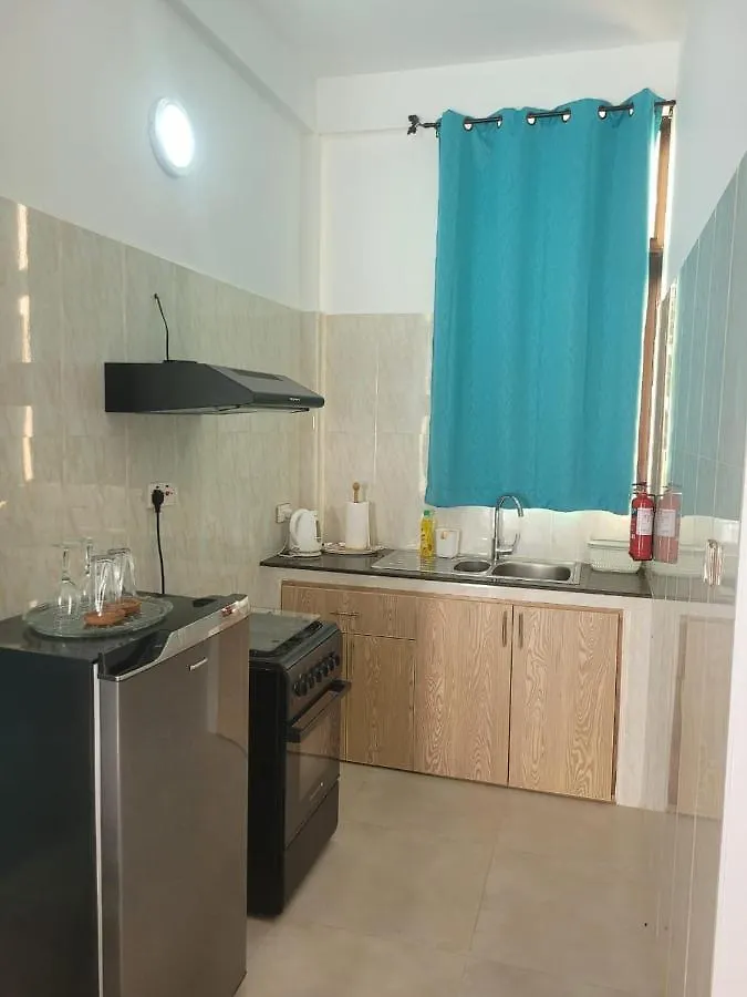 Azia'S Apartments Bel Ombre 0*,
