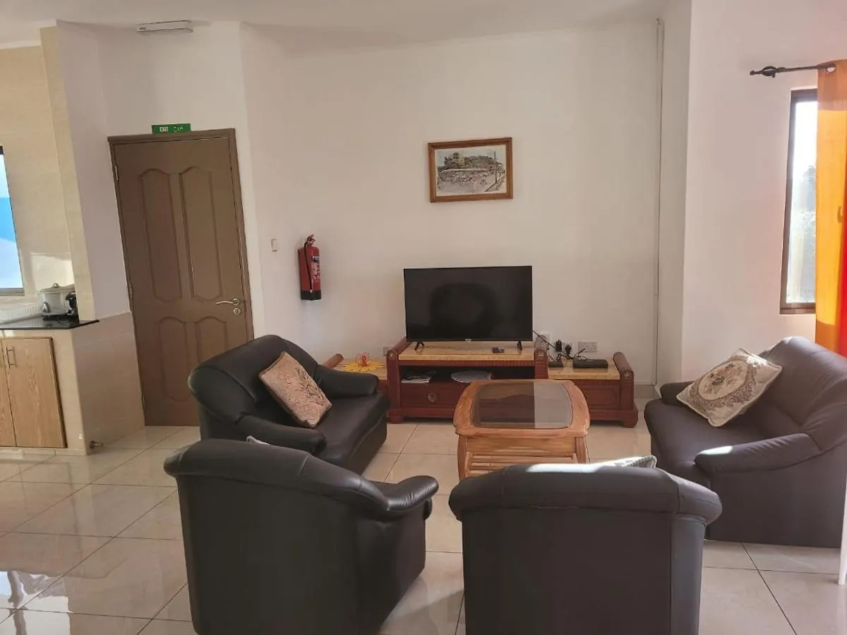 Azia'S Apartments Bel Ombre Seychelles